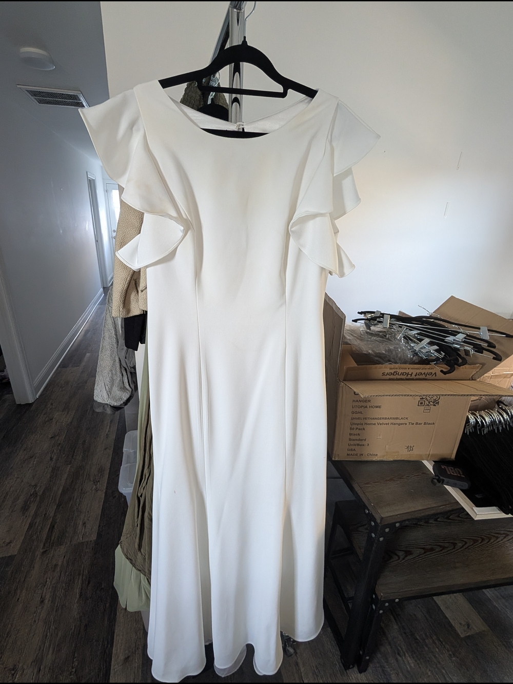 Theia White Ruffle-Sleeve Maxi Dress